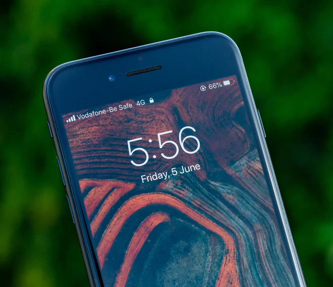 Прощаемся с легендарной моделью iPhone SE